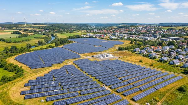 Les impacts des panneaux solaires photovoltaïques sur l'énergie durable